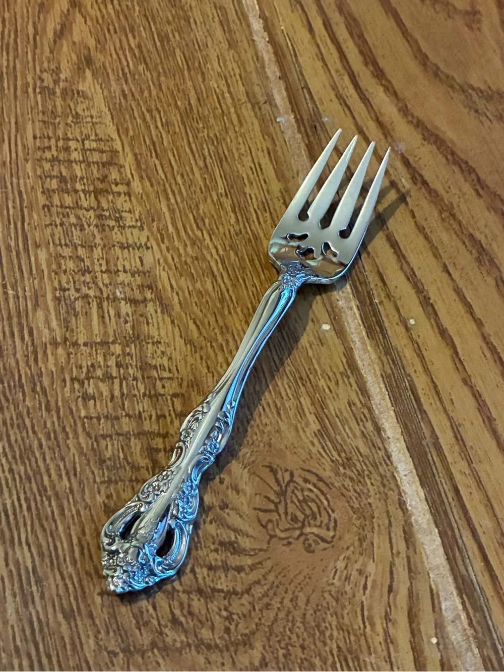 Oneida decorative salad